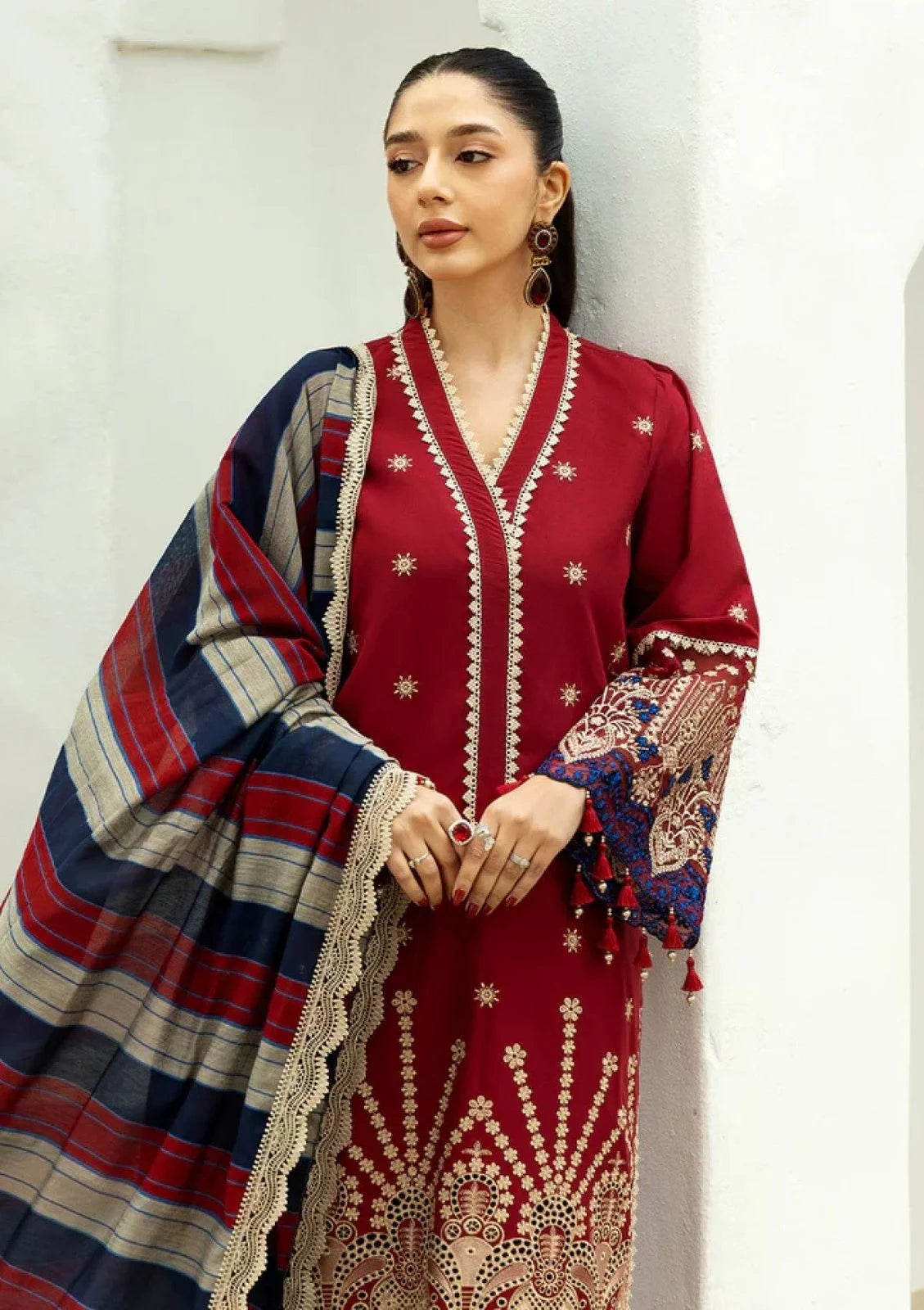 Zainab Chottani Luxury Lawn ChikanKari Embroidered 3 Piece Unstitched