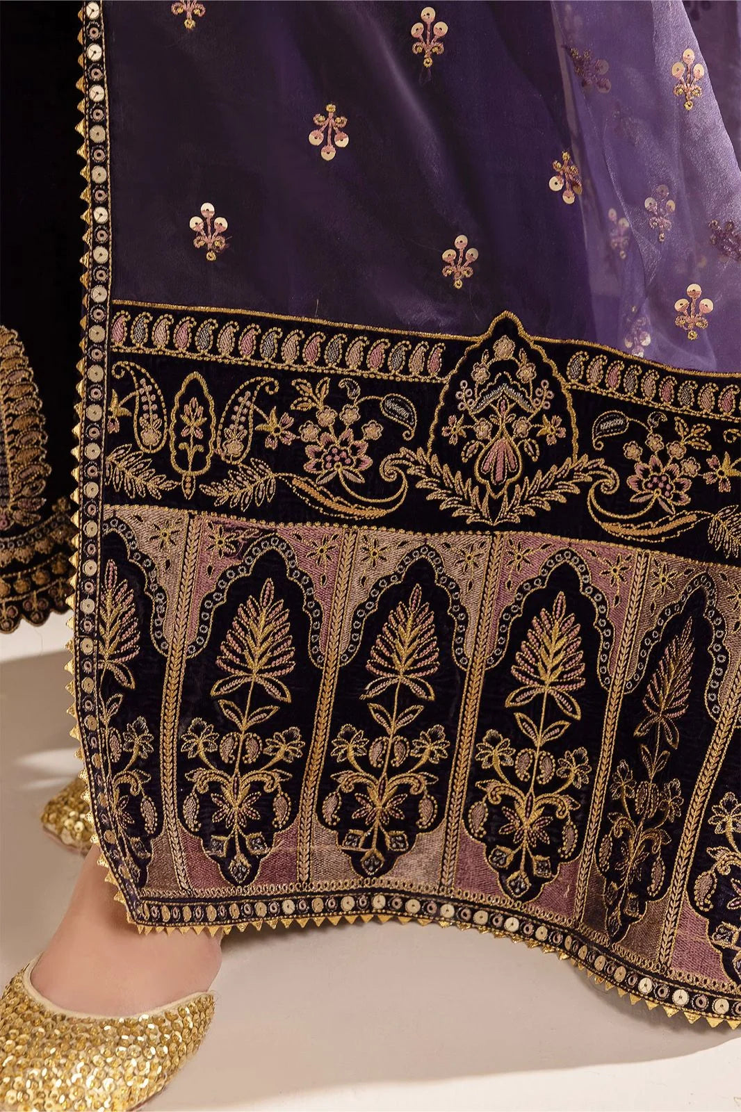 Baroque Chantelle - EMBROIDERED VELVET MICRON (9000) COLLECTION UNSTITCHED