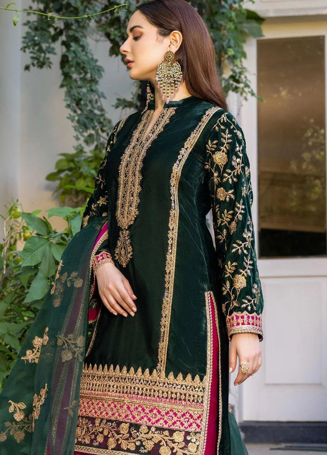 Zainab Chottani Velvet Collection Pareeshay 3 Pieces Unstitched
