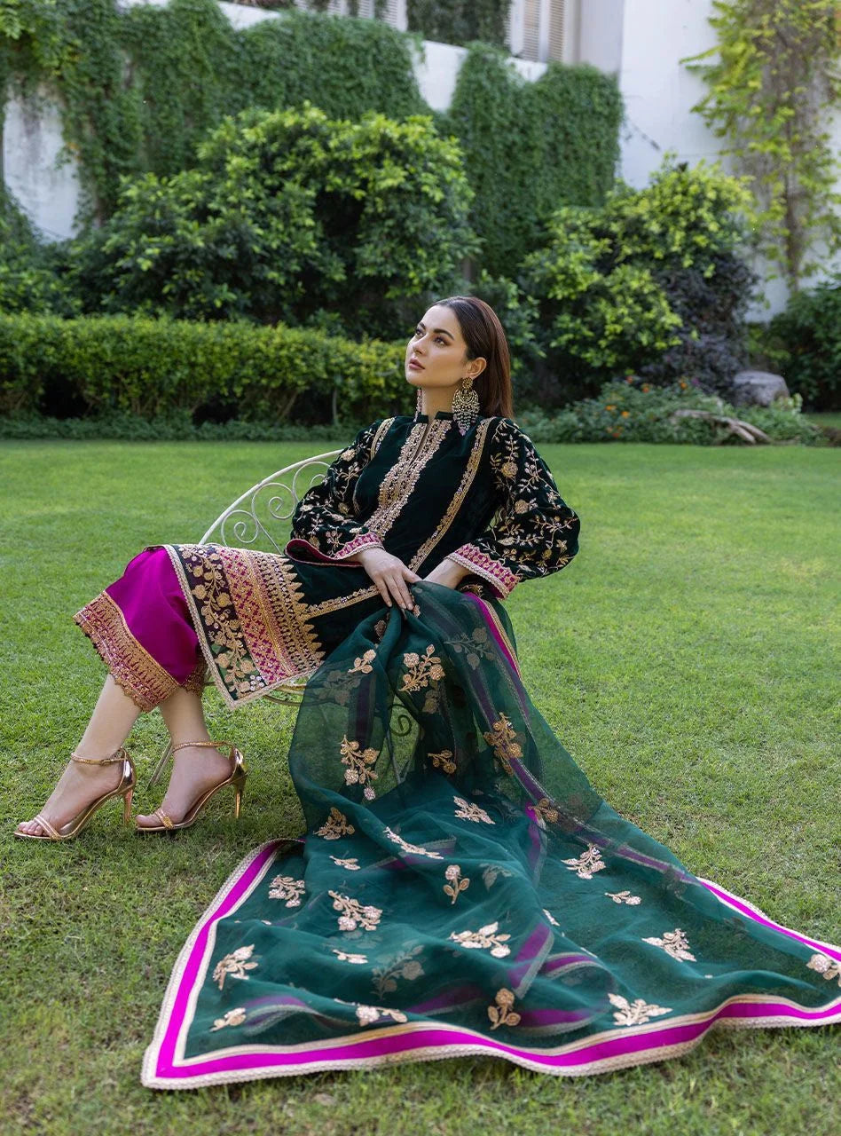 Zainab Chottani Velvet Collection Pareeshay 3 Pieces Unstitched