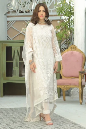 PARTY SUIT WORN BY NEELUM MUNIR